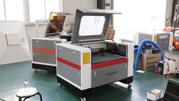 有機玻璃激光切割機，亞克力激光切割機